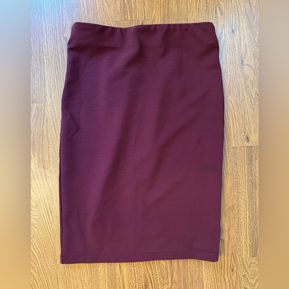 Philosophy Republic Clothing Burgundy/Maroon Pencil Midi Skirt Size 10